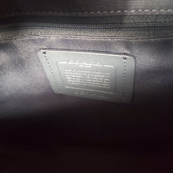 Light blue Coach tote - Picture 3 of 11